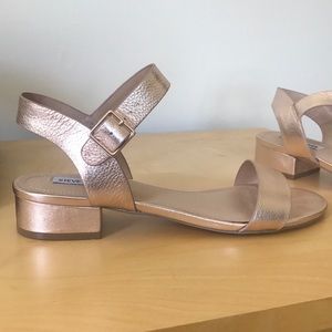 Steve Madden Cache Sandals